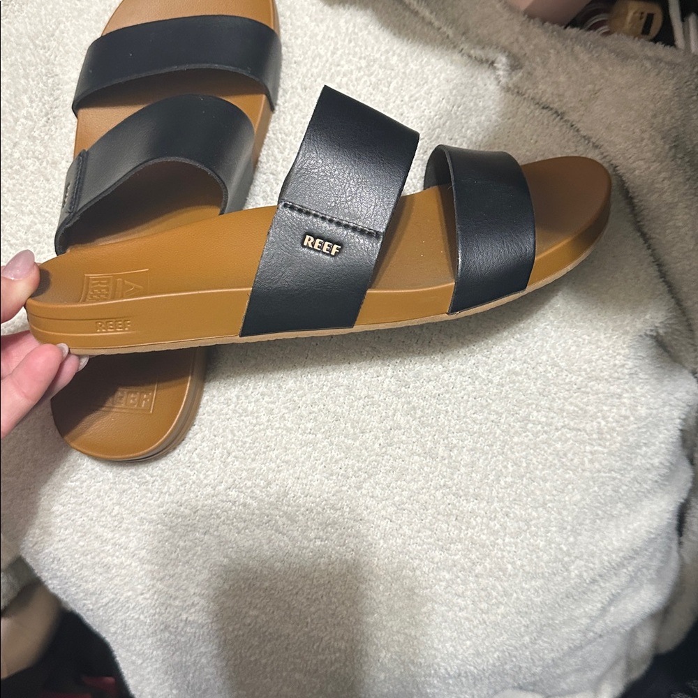 Reef Women's Black and Brown Slide Sandals - Picture 2 of 4